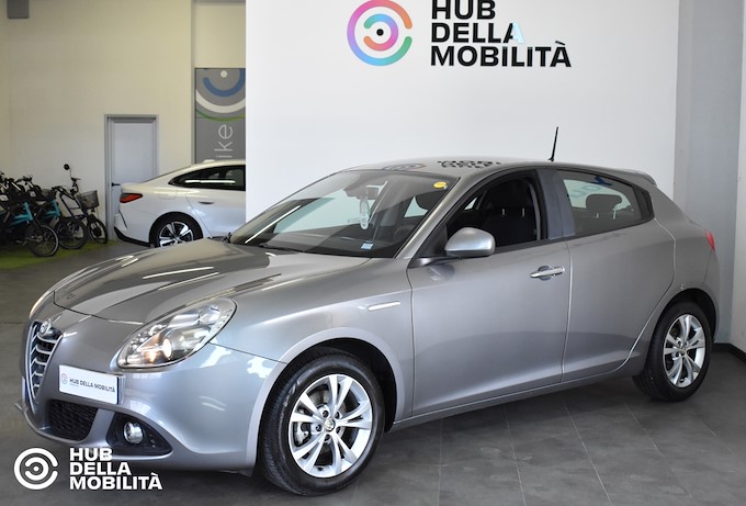 ALFA ROMEO Giulietta 1.6 JTDm-2 105 CV Distinctive